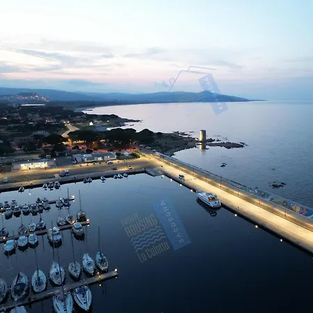 شقة Private Housing - New Attic - 350m Dal Mare