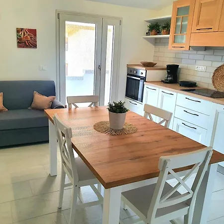 شقة Private Housing - New Attic - 350m Dal Mare *