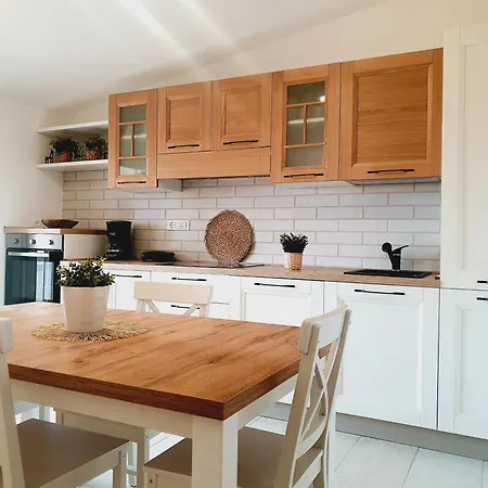 شقة Private Housing - New Attic - 350m Dal Mare *